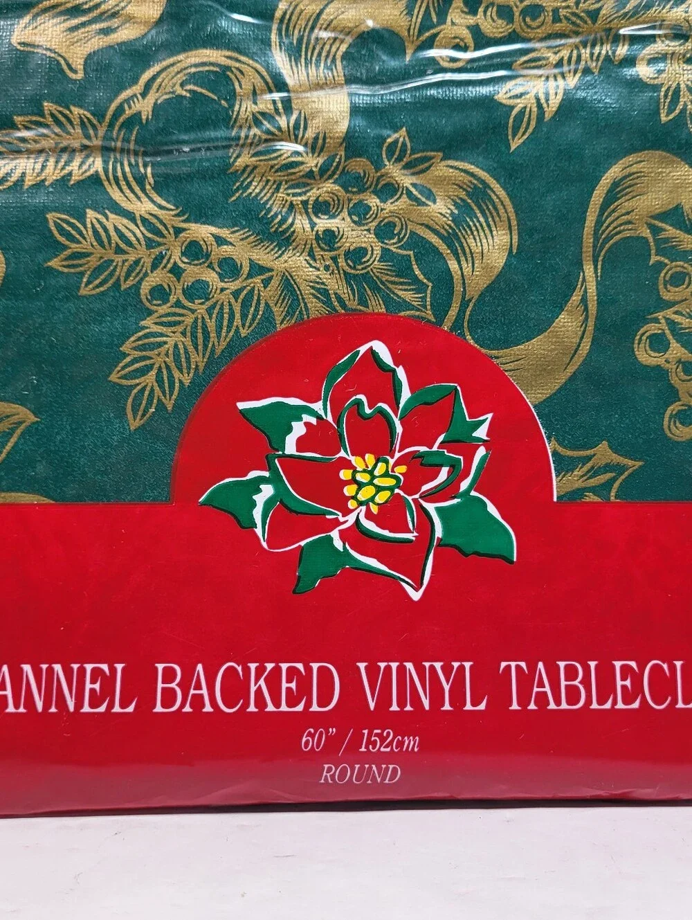 Town & Country Christmas TABLECLOTH 60